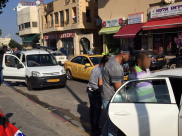  بالصور: الشرطة تعتقل شاباً يافياً بصورة همجية وسط المدينة 